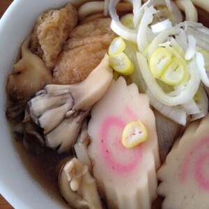 寒いので... 鶏きつね煮込みうどん